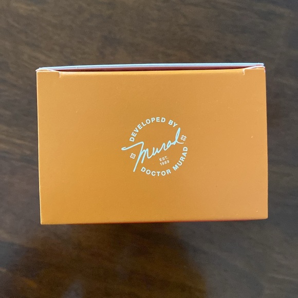 Murad Glow on Demand Set - Picture 6 of 7